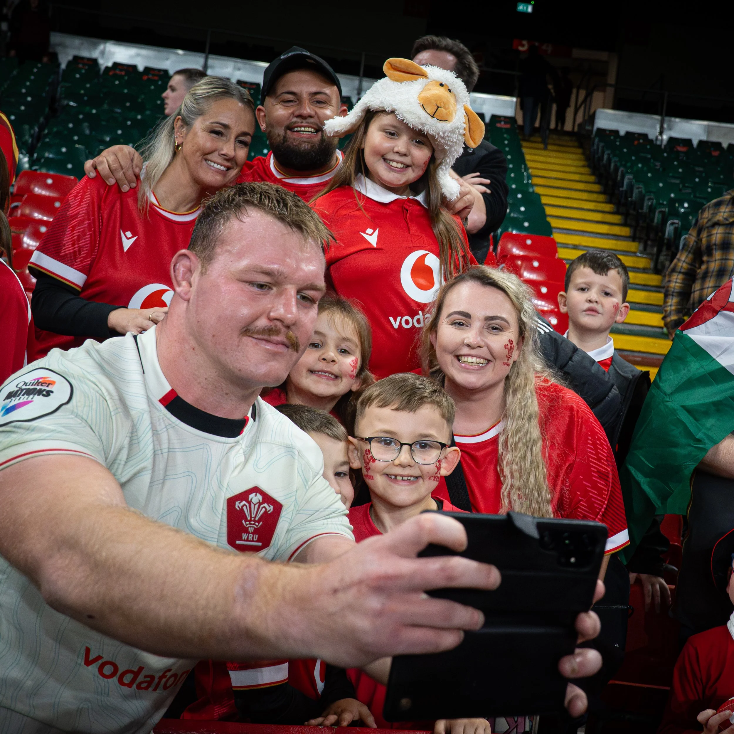 Wales v Japan_151125-139.jpg