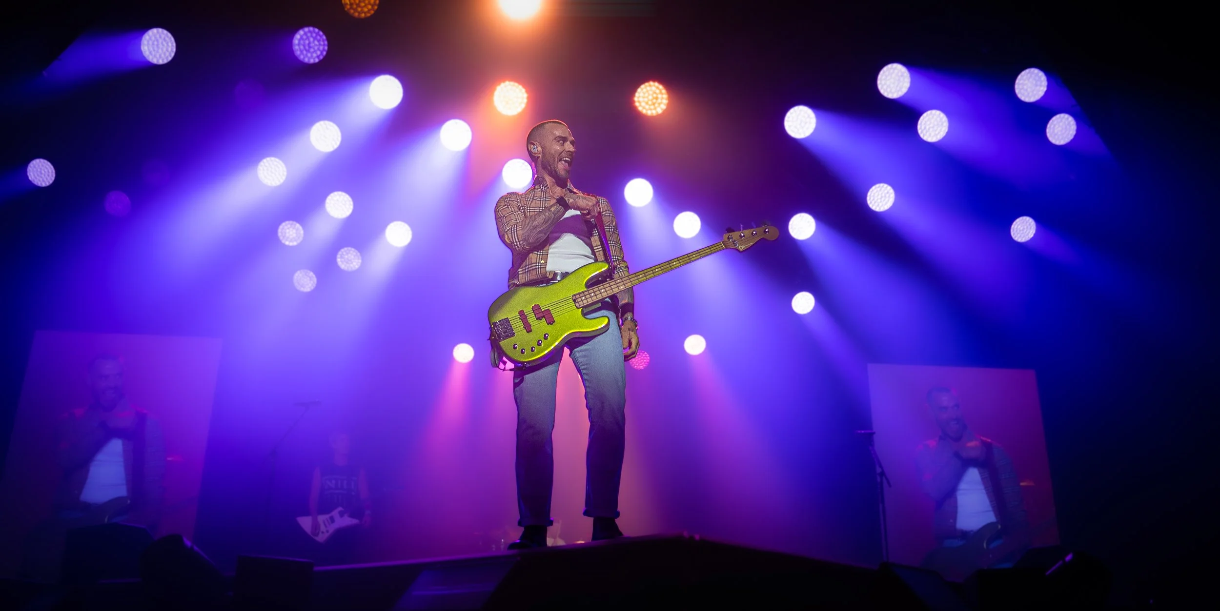 McFly-v-BUSTED_UtilitaArenaCardiff_071025_RhysHafodPhotos-32.jpg