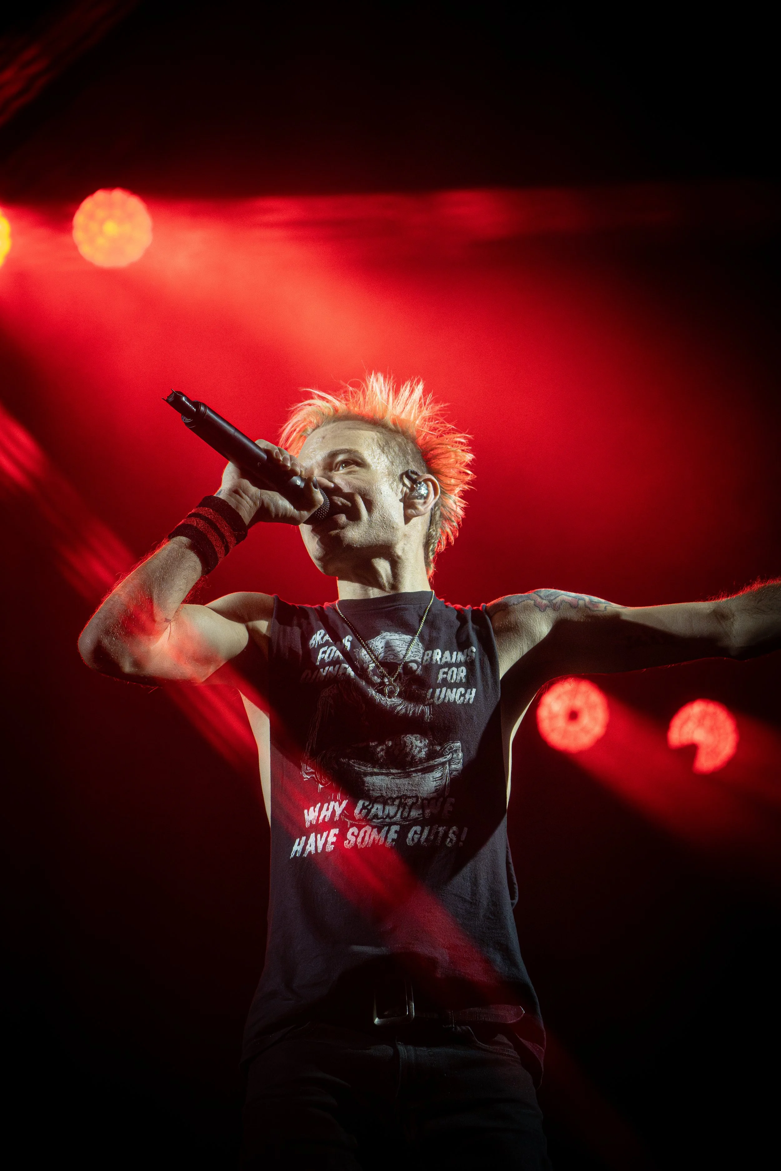 SUM41_Cardiff_021124_RhysHafodPhotos-5.jpg