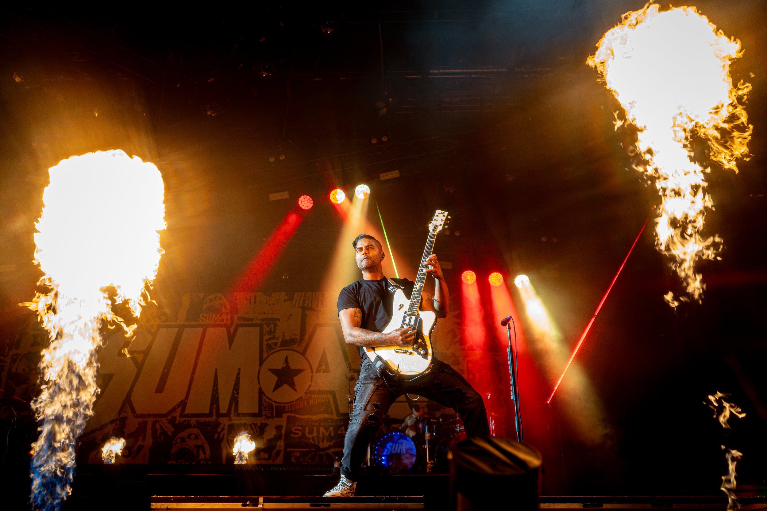 SUM41_Cardiff_021124_RhysHafodPhotos-14.jpg