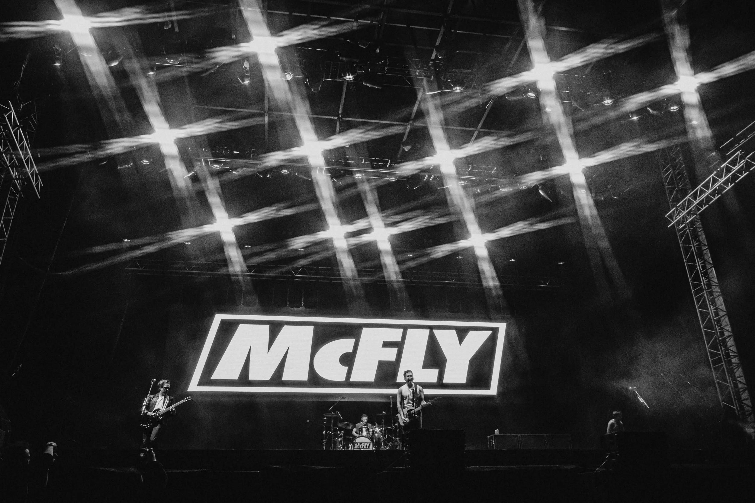 McFly_TheBaySeries_210824_RhysHafodPhotography-23.jpg