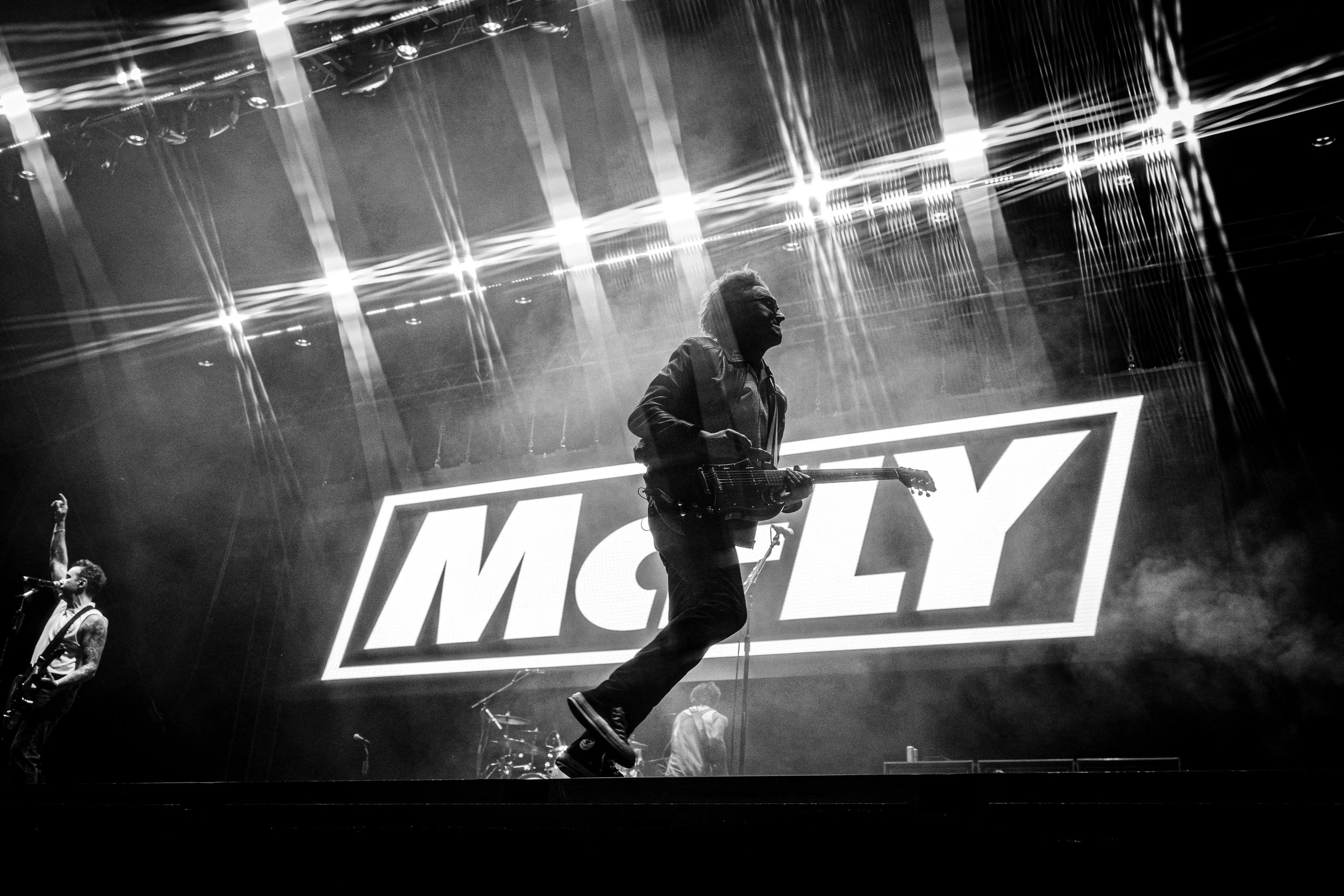 McFly_TheBaySeries_210824_RhysHafodPhotography-39.jpg