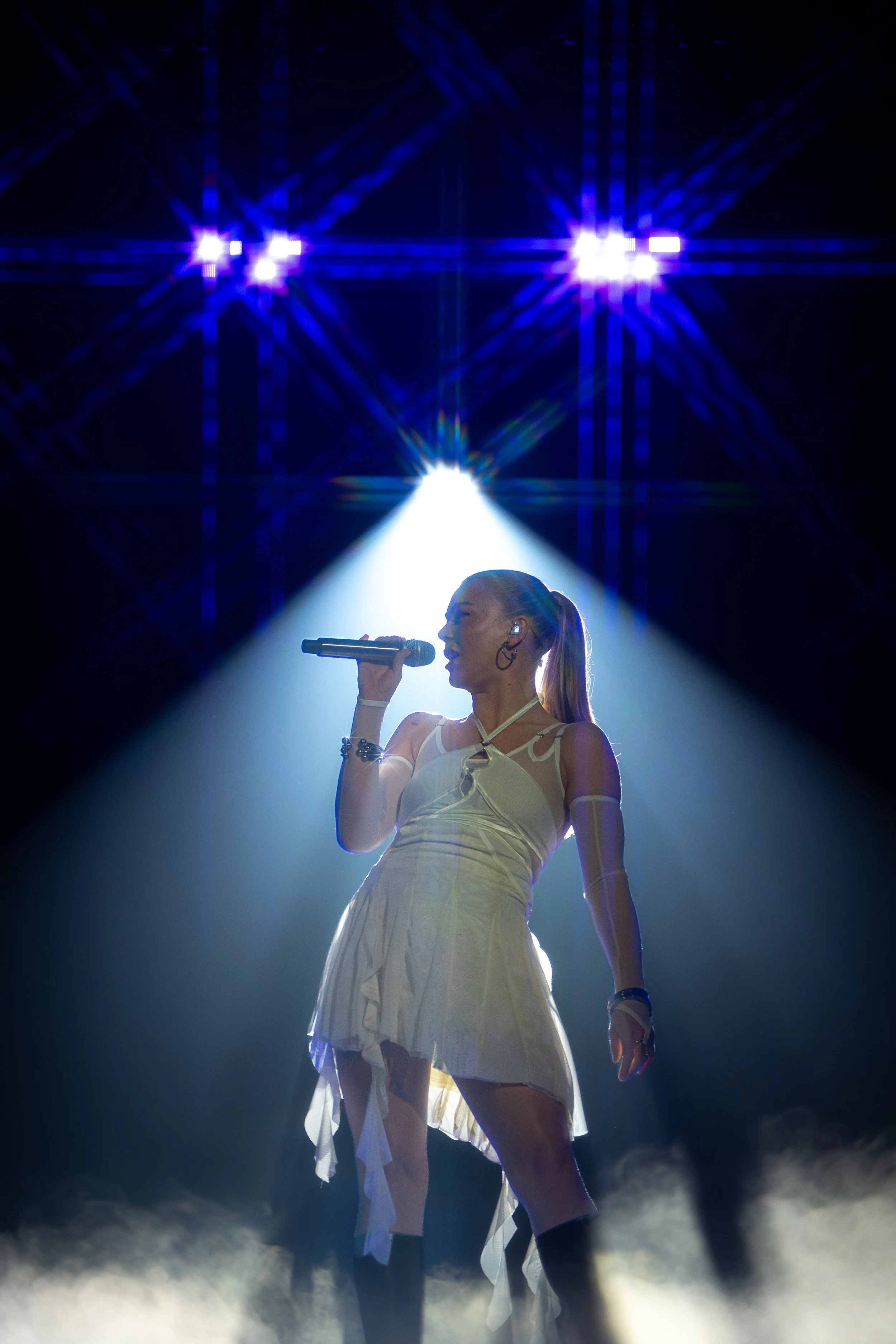 BeckyHill_Cardiff_RhysHafodPhotos_171024-14.jpg
