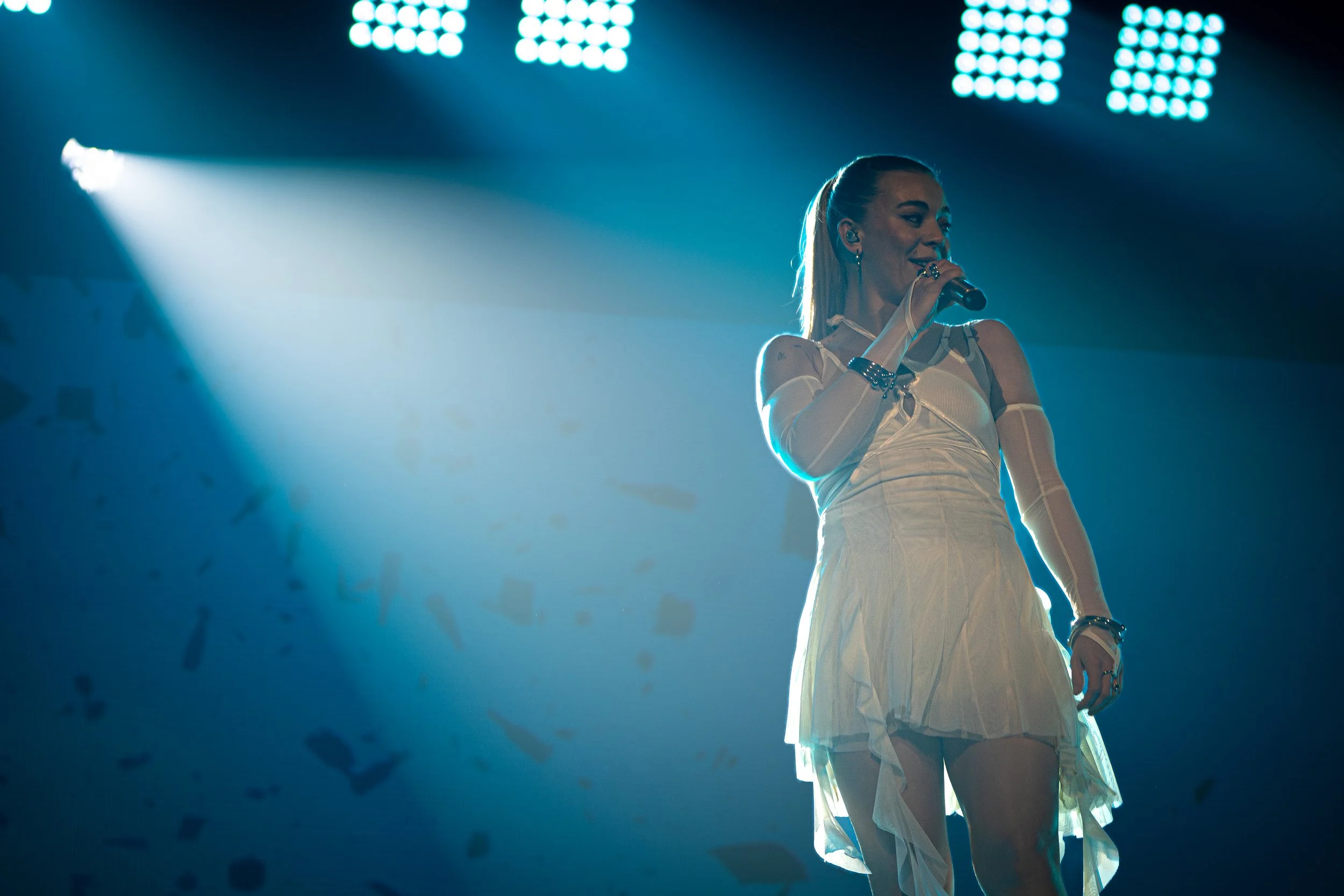 BeckyHill_Cardiff_RhysHafodPhotos_171024-47.jpg