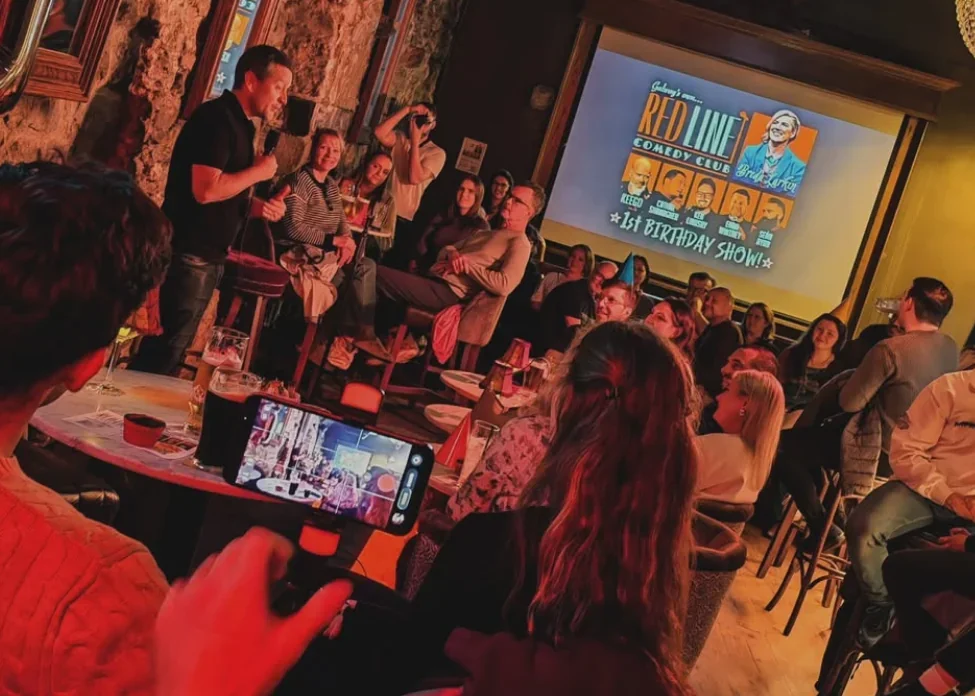 red-line-comedy-club-this-thursday-v0-ul3uxuscap5h1.webp