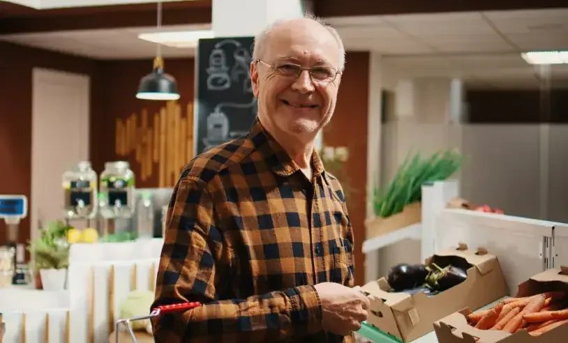 Mercado imobiliário amplia oferta de moradias para população 60+ com avanço do Senior Living