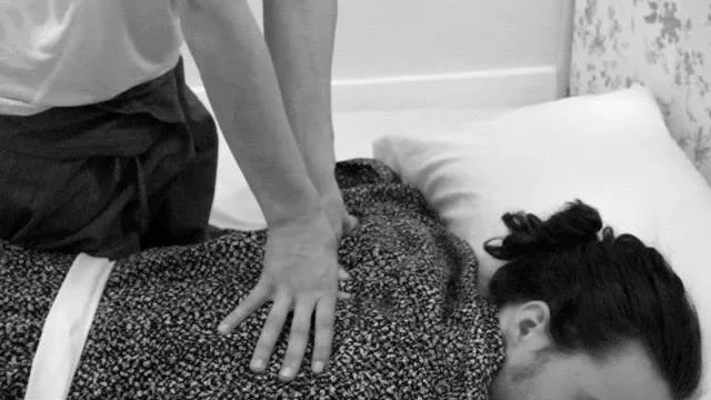 Photo Shiatsu.jpg