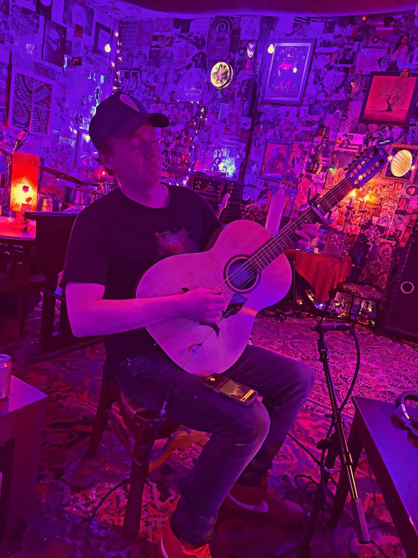 Cookin&rsquo; with my brother @davepahanish 

#panfishstudio #issavibe