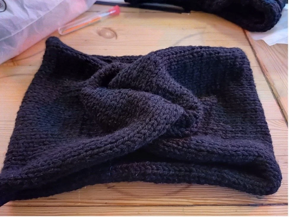 Knitting with Annette&nbsp;