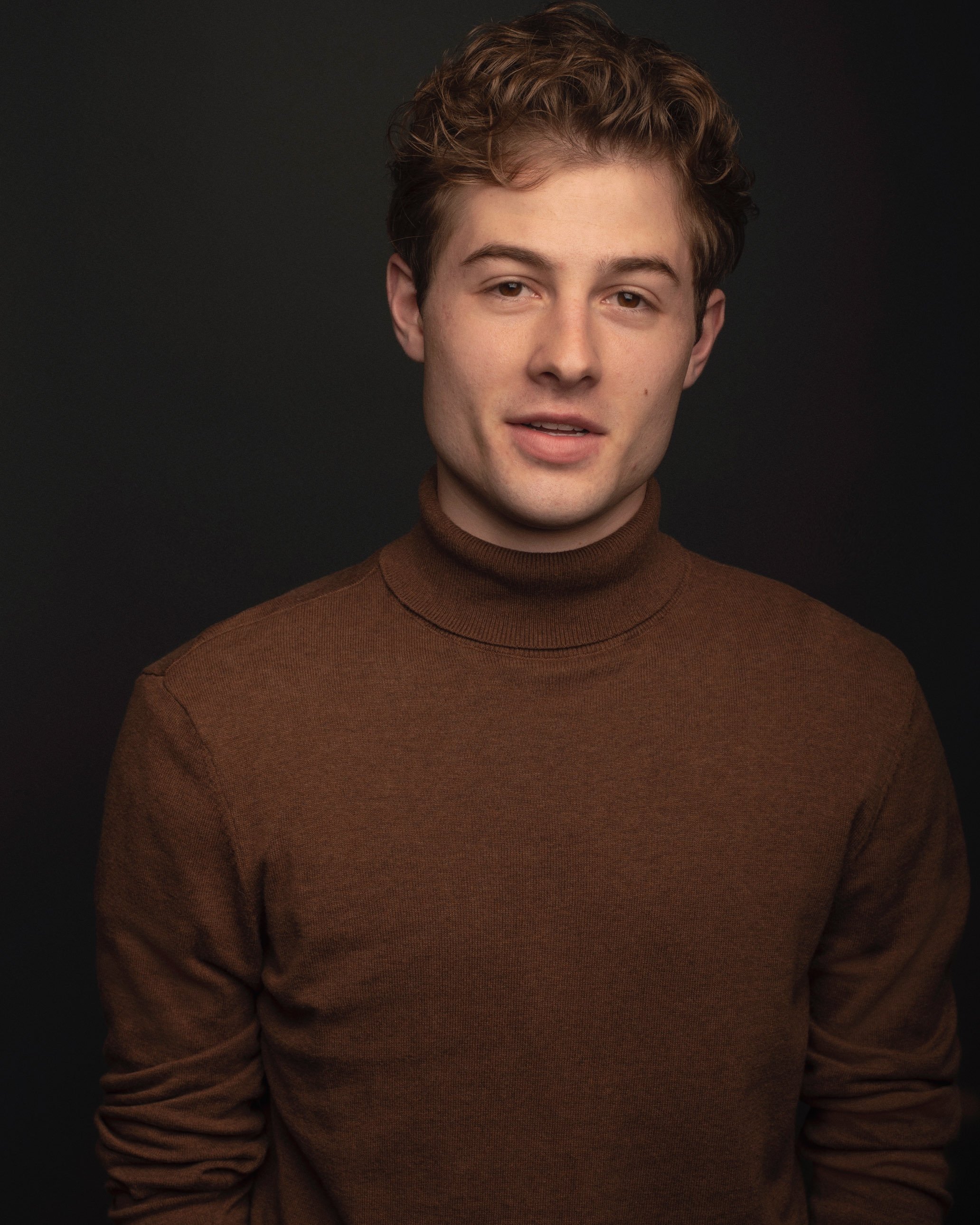 Doran Berger Headshot 4 edit.JPG