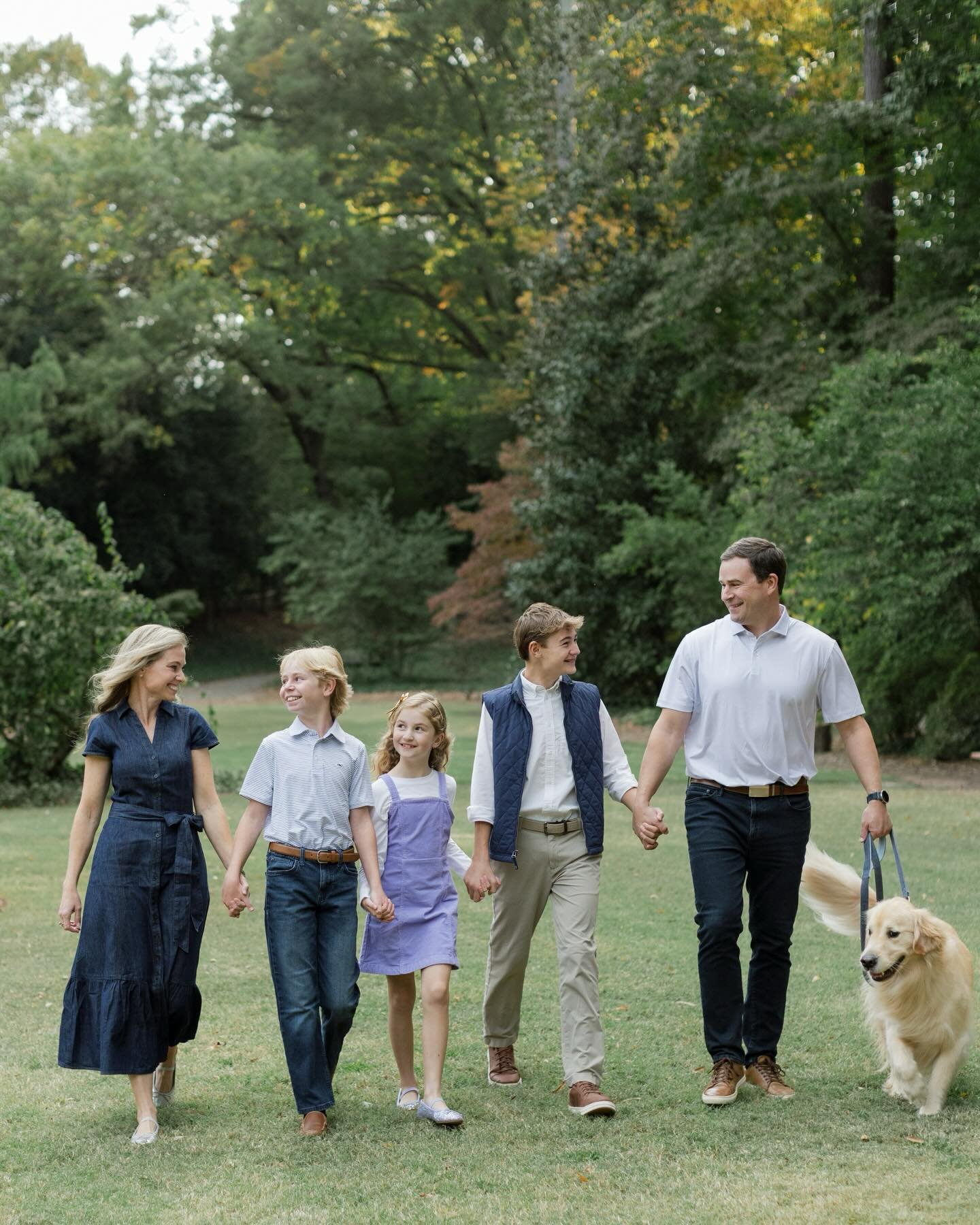 Kicked off the season with the Bitsas Family in the Raleigh Rose Garden #raleighphotography #raleighfamilyphotography #raleighfamilyphotographer