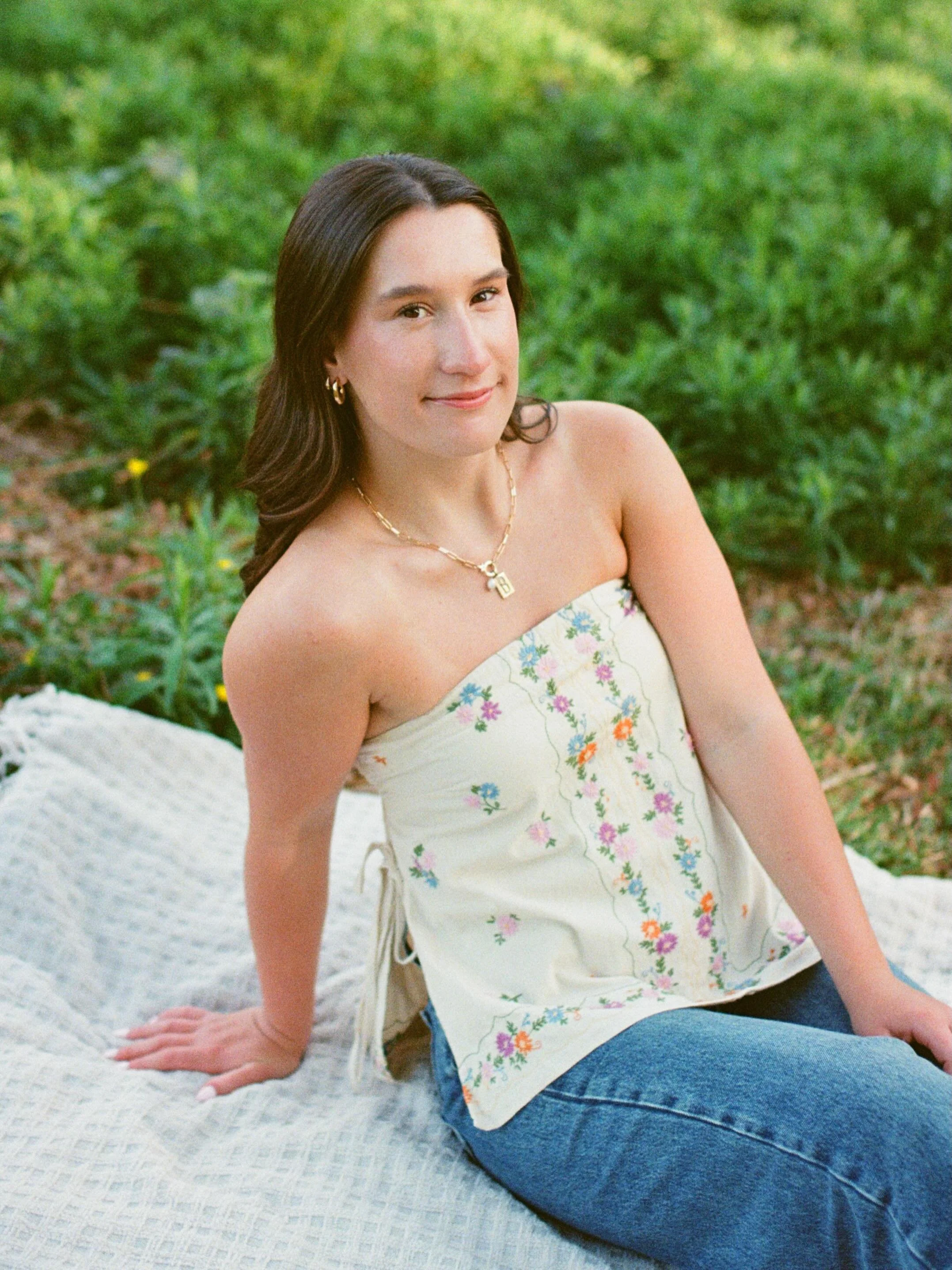 Senior year is coming to a close, but the best chapters are ahead! Congratulations Brooke, a few favorites from her NCMA senior session 🖤💛 🎞️

#gotigers #filmphotography #raleighseniorphotographer
@ncartmuseum