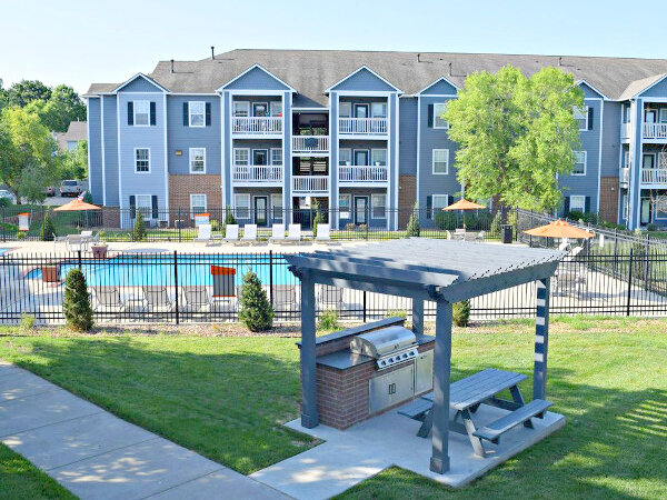Parkway Commons Apartments
