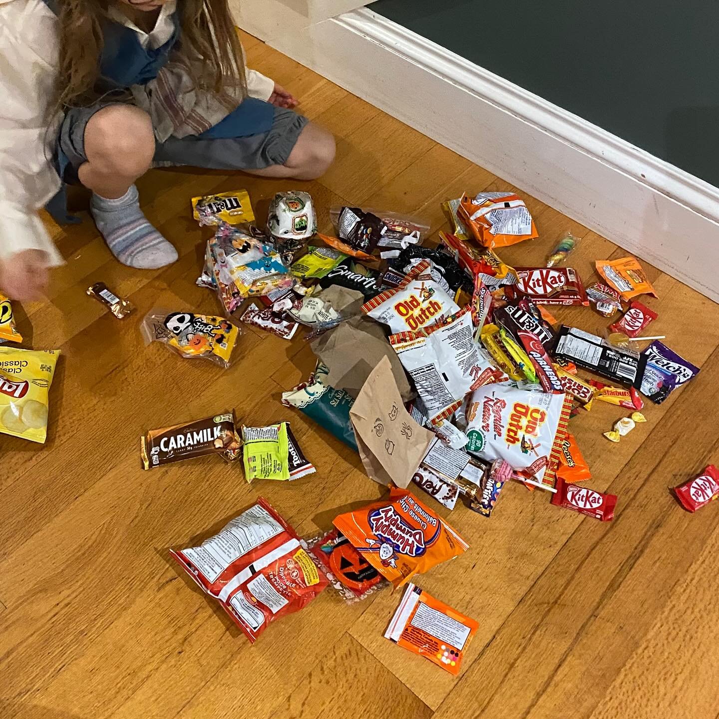 🎃 Please join us for DINNER TONIGHT because we’ll be closed tomorrow night for Halloween! 👻