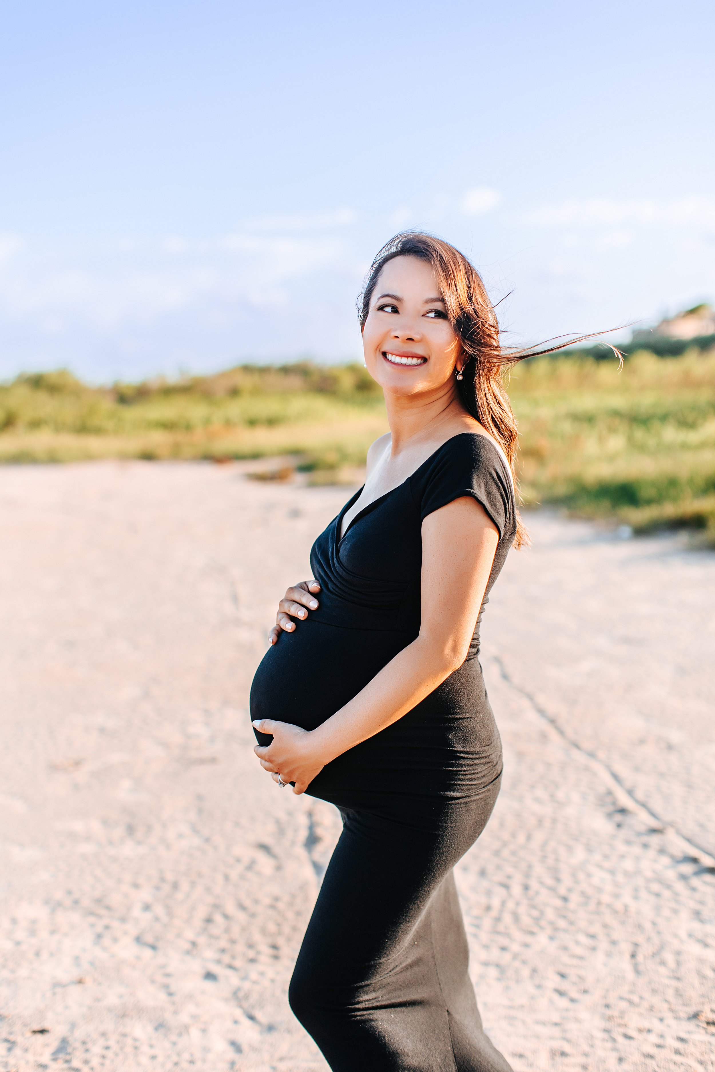 11 Best Places to Shop for Maternity Clothes and Photoshoot Dresses