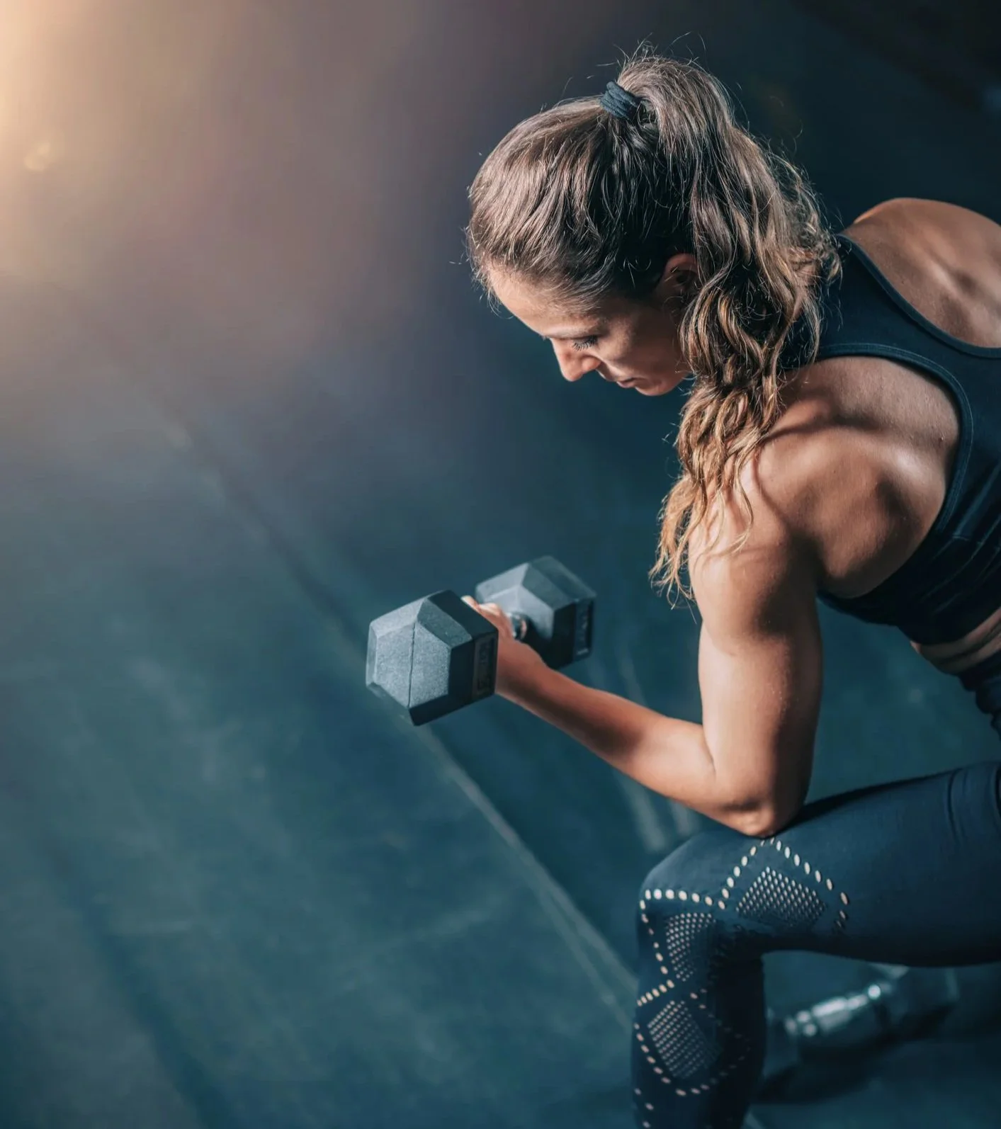 athletic woman improving strength training and performance with diet