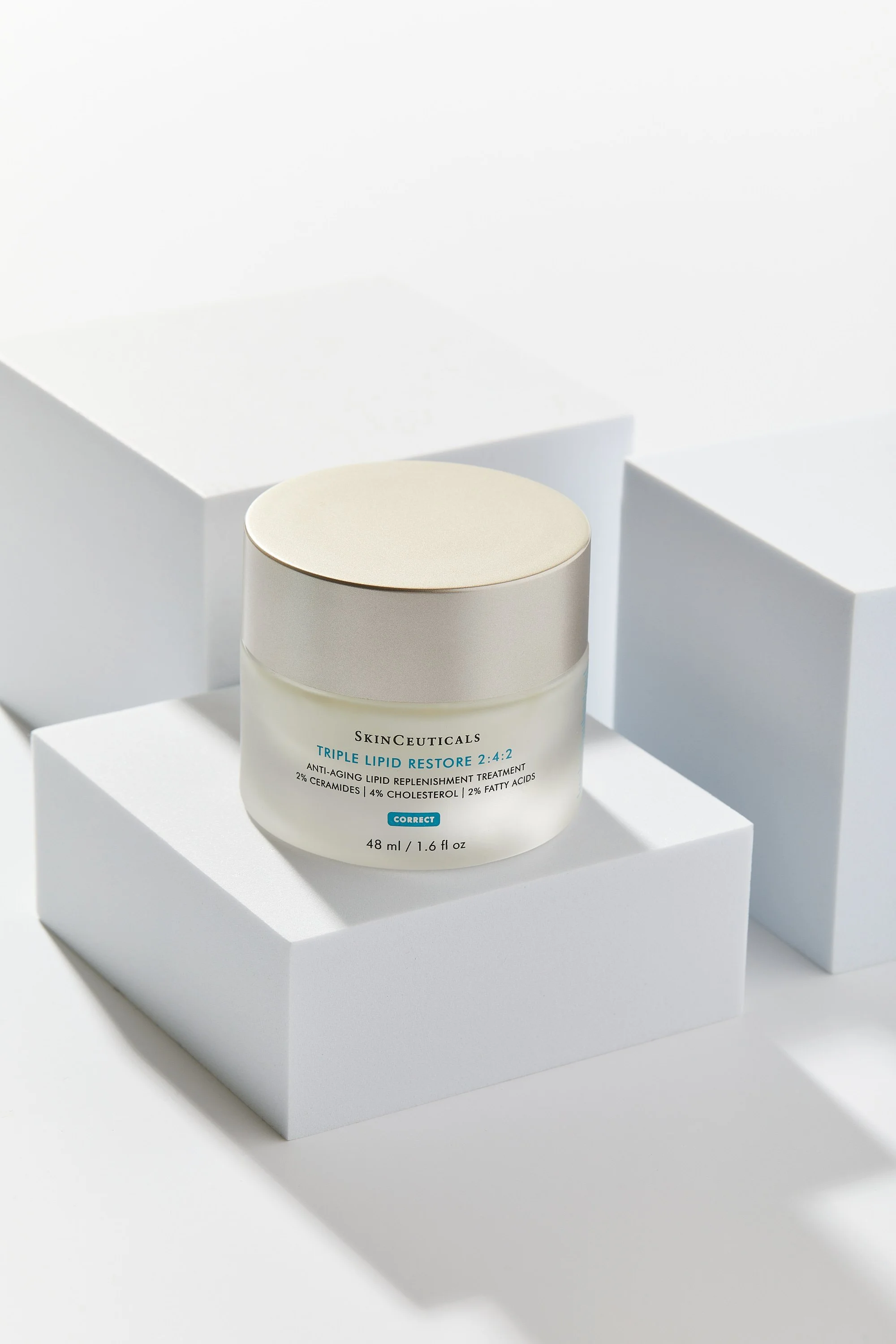 ECosmetics-LaMer-SkinCeuticals-032422-￼￼Shot 1-00117.jpg