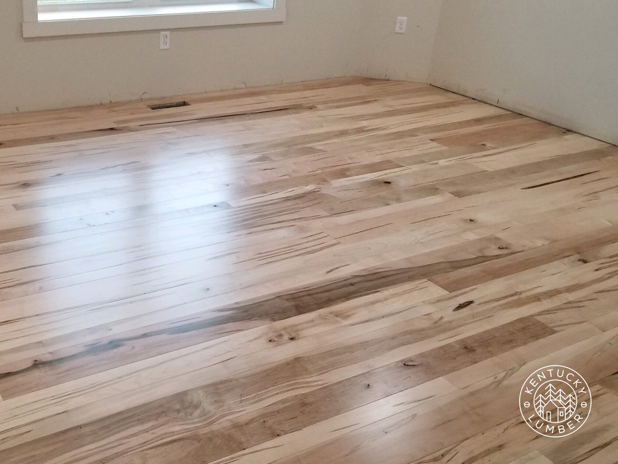Reclaimed Barn Flooring Cky Lumber, Wormy Maple Hardwood Flooring