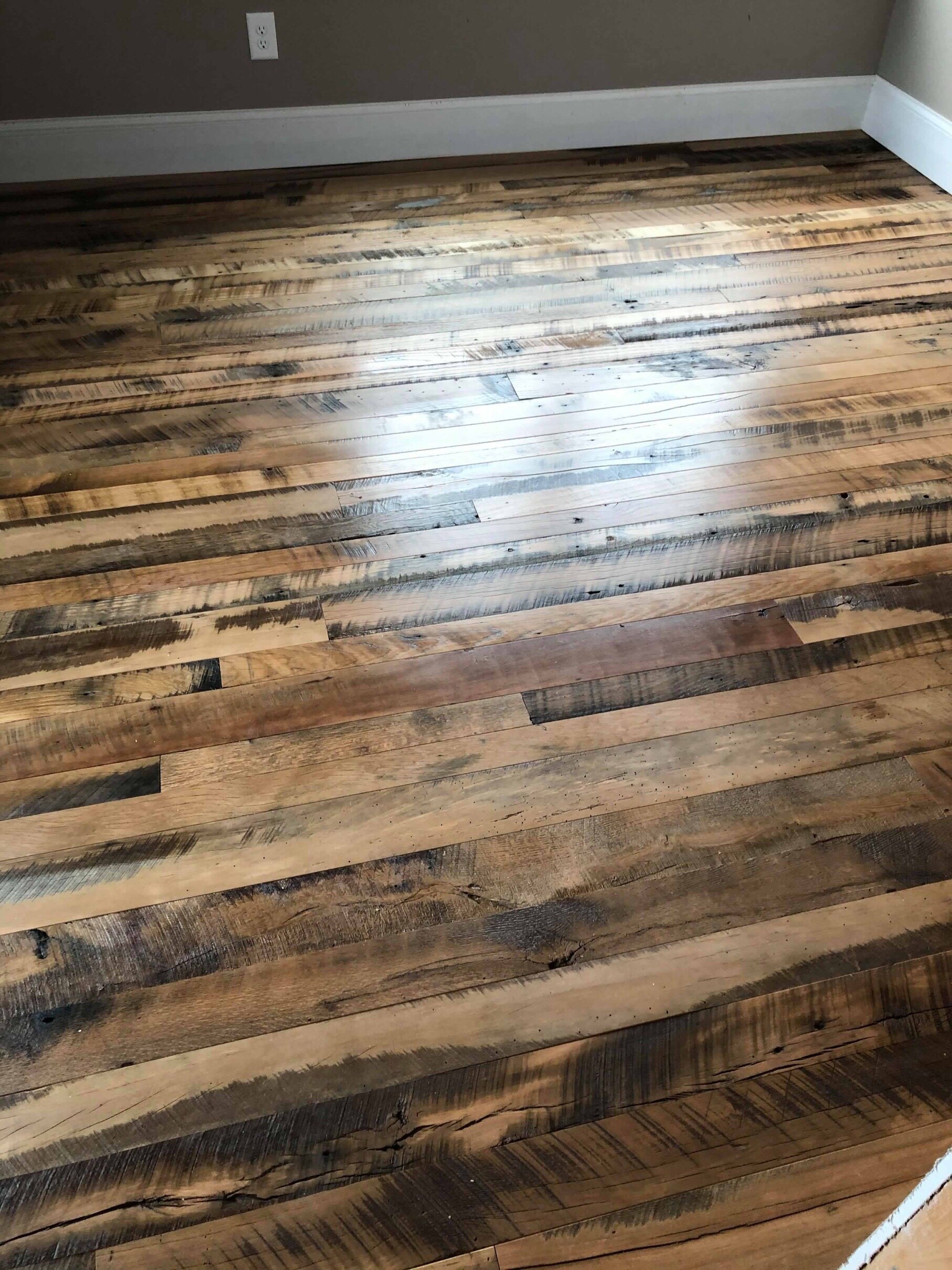 Common Grade Flooring | Reclaimed Barn Flooring — Kentucky Lumber
