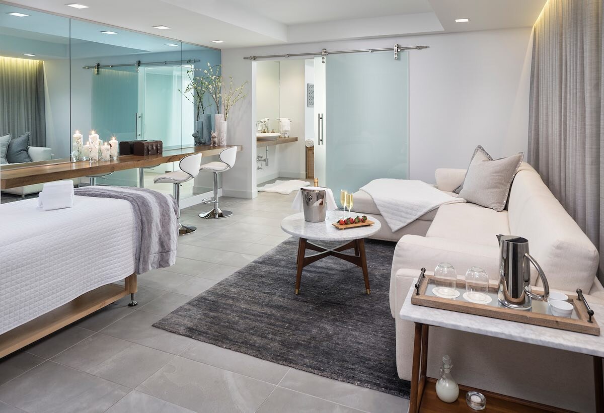 Customized by our Spa Technicians to your preferences + skin type, enjoy a massage, body scrub or other holistic spa services 
 
#spasuites #lemeridiencolumbus #columbus #lemeridienhotels #lmcolumbusthejoseph