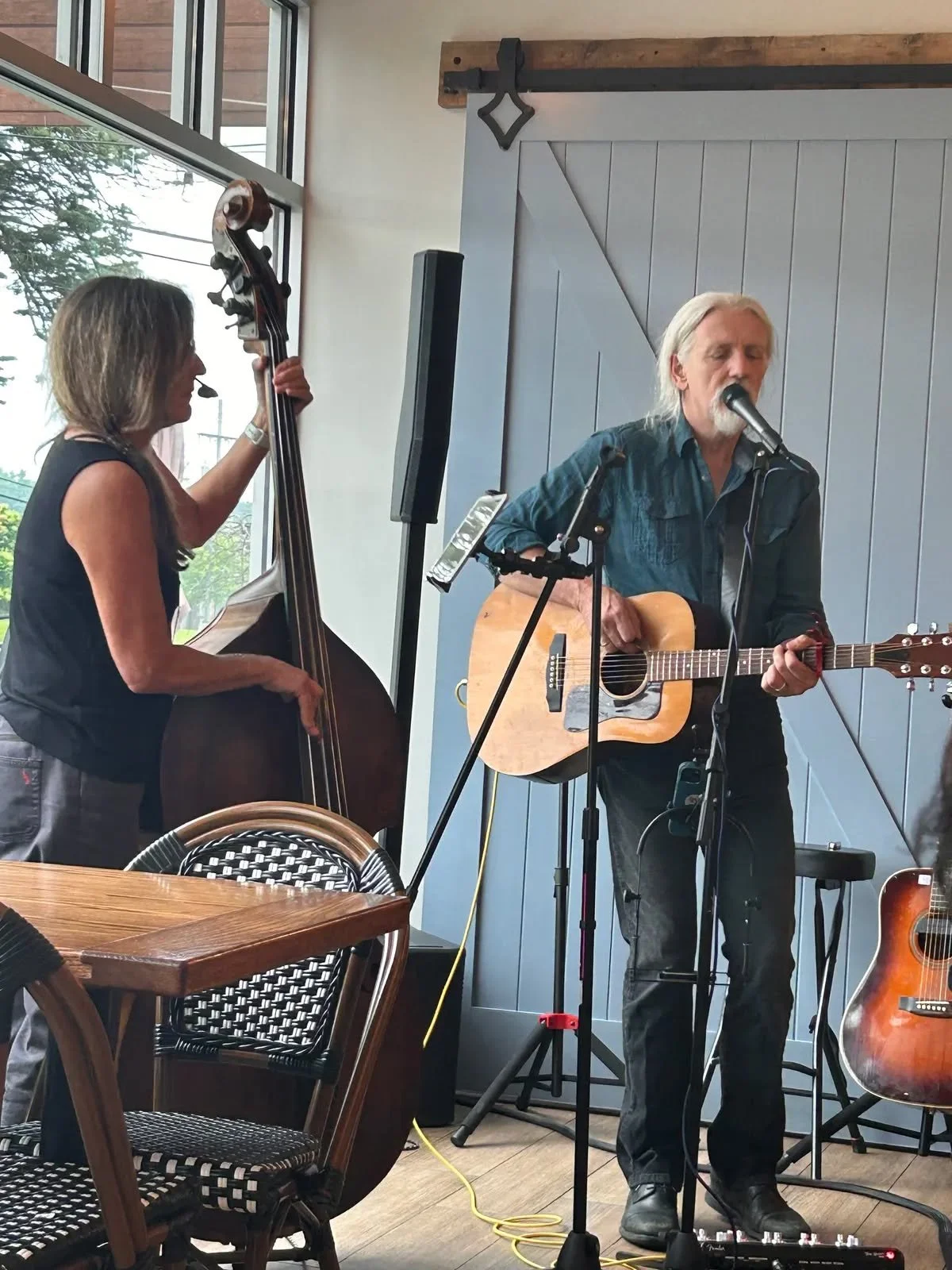 The Front Porch Project feat Son Henry & Elaine Verstraete
