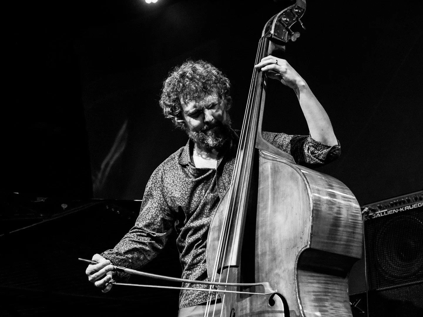 Stephan Crump: solo bass concert