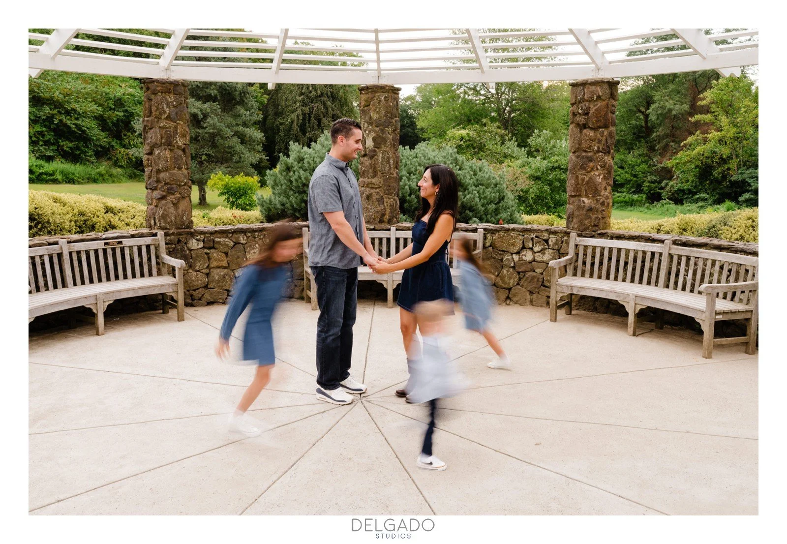 Family Photos at Deep Cut Gardens-12.jpg