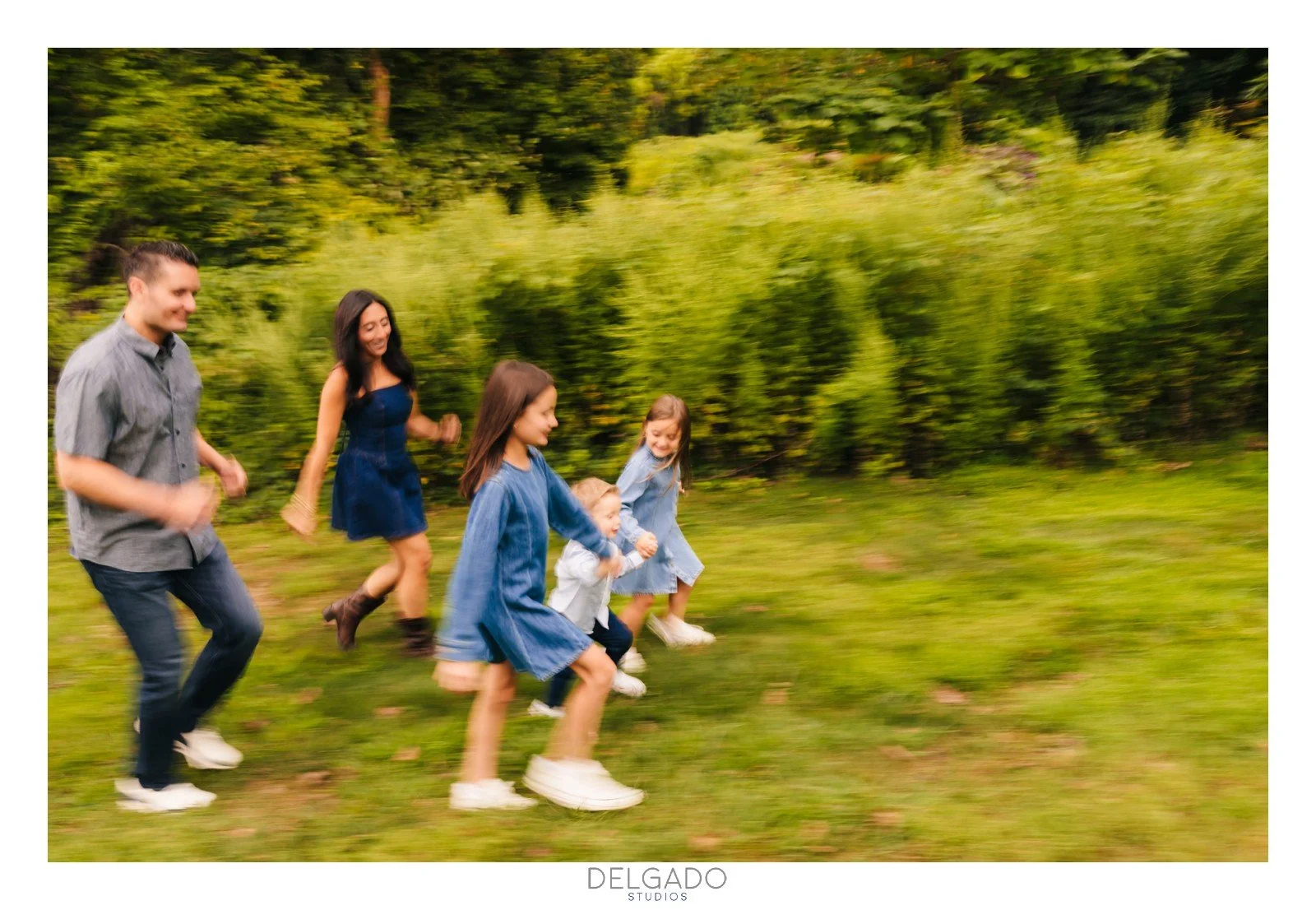 Family Photos at Deep Cut Gardens-17.jpg