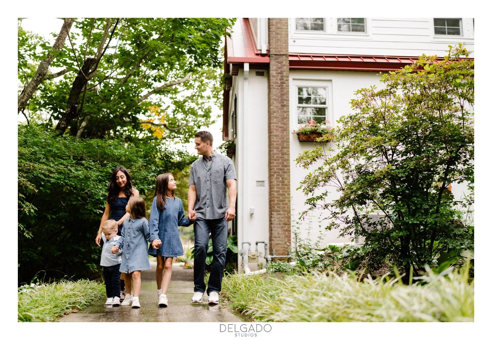 Family Photos at Deep Cut Gardens-20.jpg