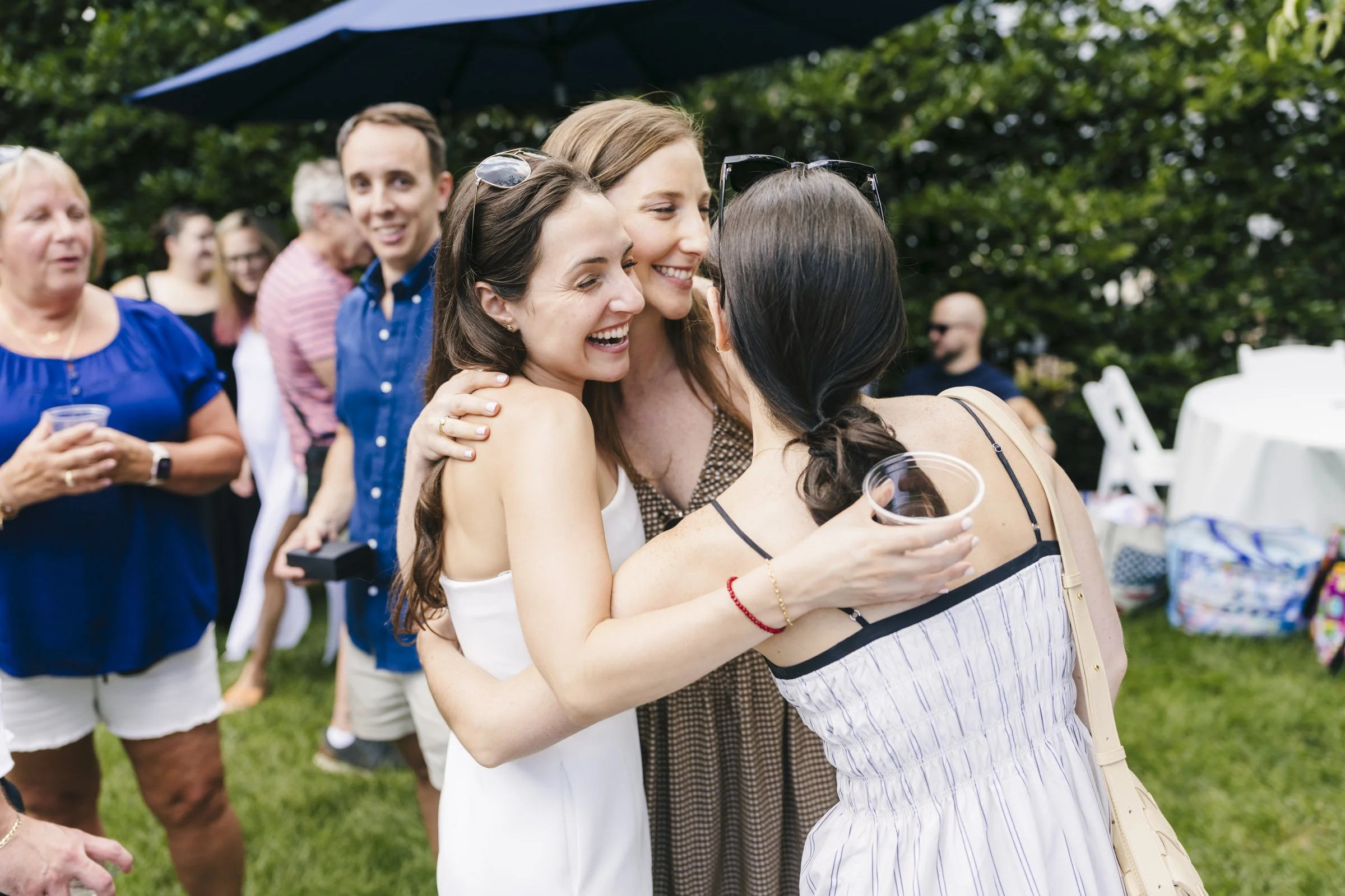 Backyard Wedding Celebration Ideas-13.jpg