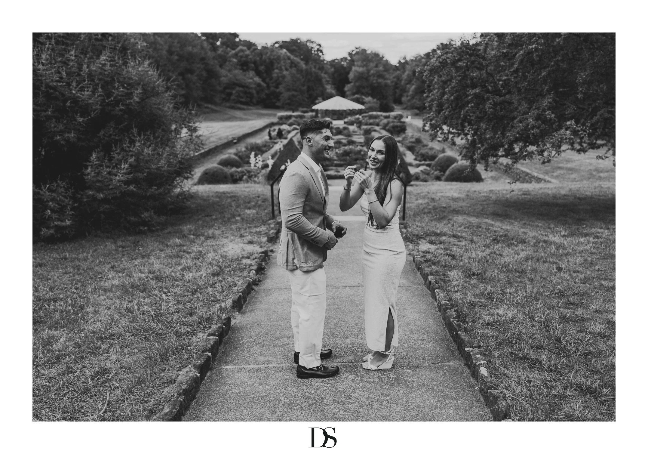 Deep Cut Gardens Surprise Proposal-00020.jpg