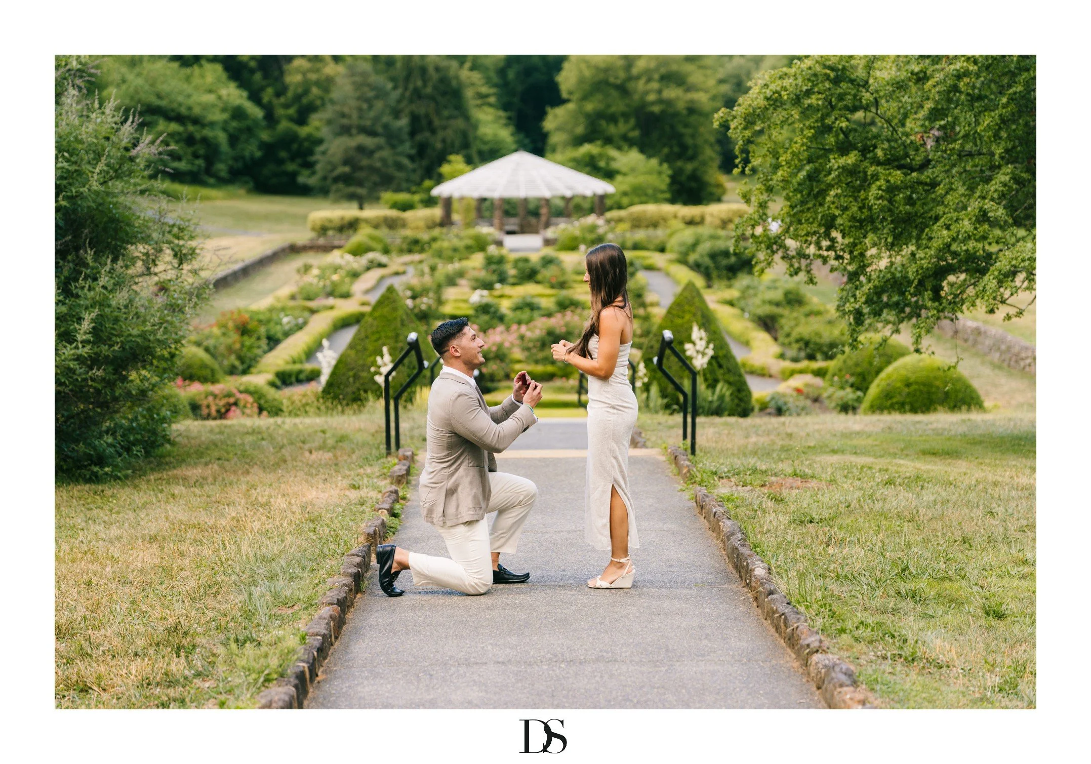 Deep Cut Gardens Surprise Proposal-00022.jpg