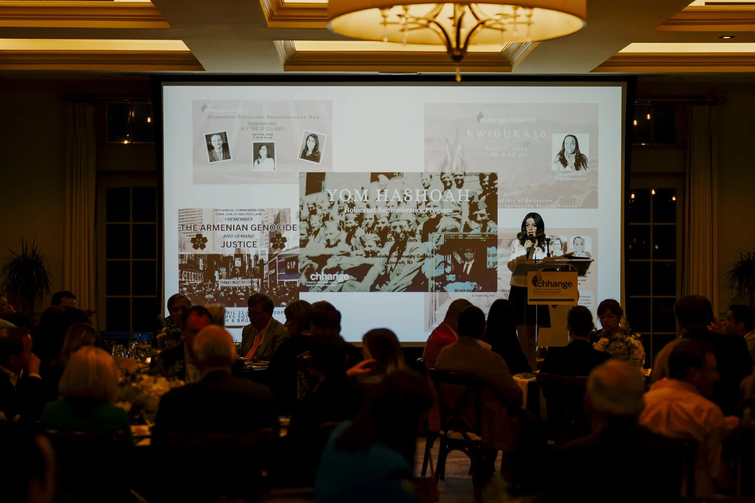 Corporate dinner and presentation photographer