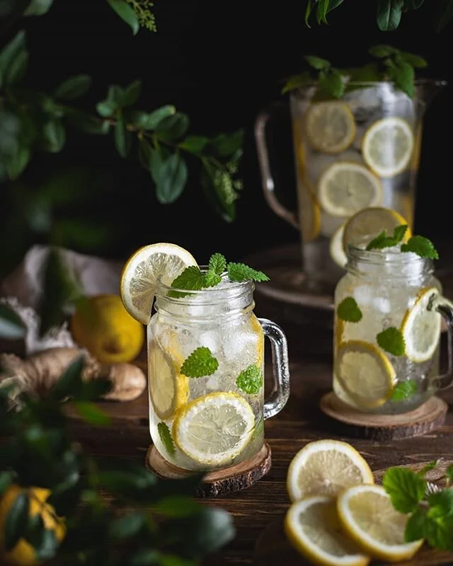 🍋
◾Citrónovo Zázvorový Sirup
Viem že je IN robiť sirupy z rôznych kvetov alebo byliniek no nie každý ma prístup k takýmto srandičkám a ja tiež nie.🤷‍♂️
Preto som zvolil to čo dokáže