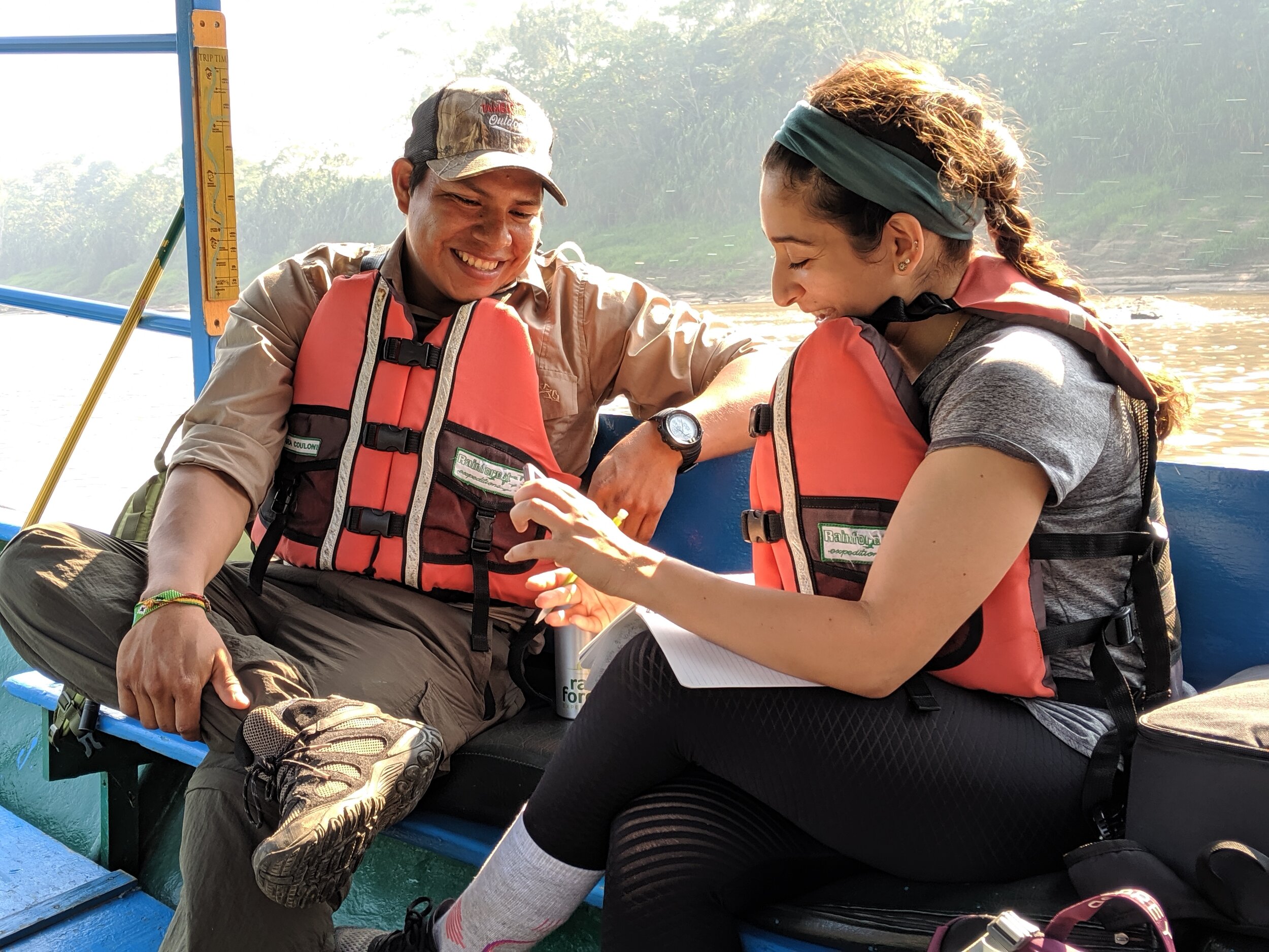 Rasha采访了当地导游Jair Mariche，了解他从事生态旅游的经历。