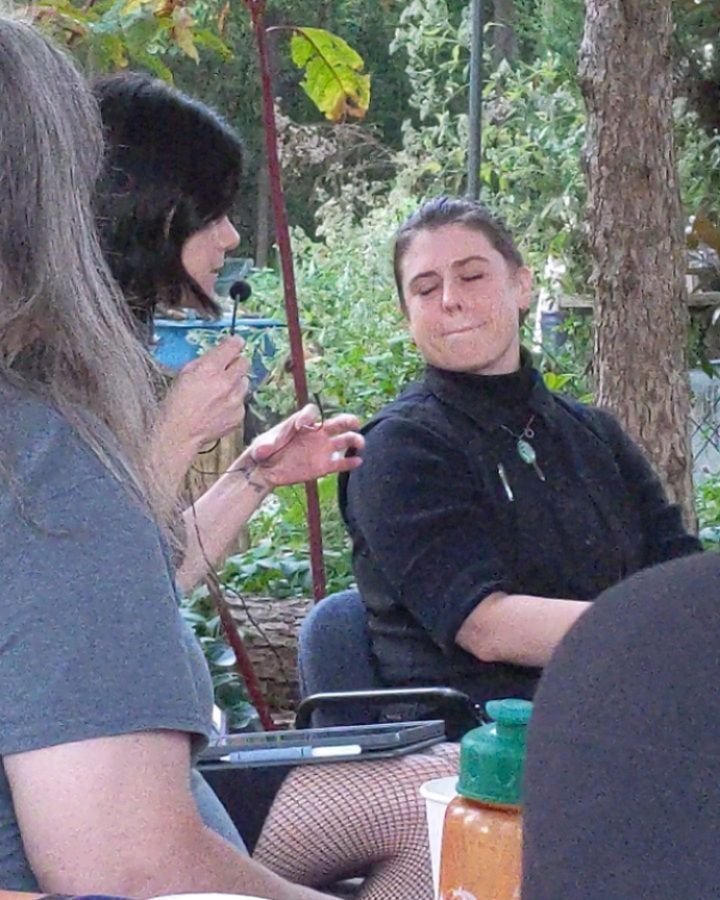 Last Thursday #tbt Tea joined the panel at Unearthing Farms about Environmental Justice and Climate Anxiety! 

Here's a clip of Tea giving a #hottake about regenerative landscaping 😉

Thank you @unearthingfarms for hosting this amazing panel, and we