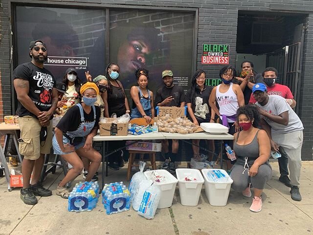 We&rsquo;re on 79th and cottage right now passing out meals. If you know anyone in the area in need tell them to come by! Much love to @roemelloe for organizing both sites!