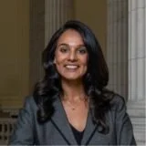 li-devina-khanna-10a70522.jpg
