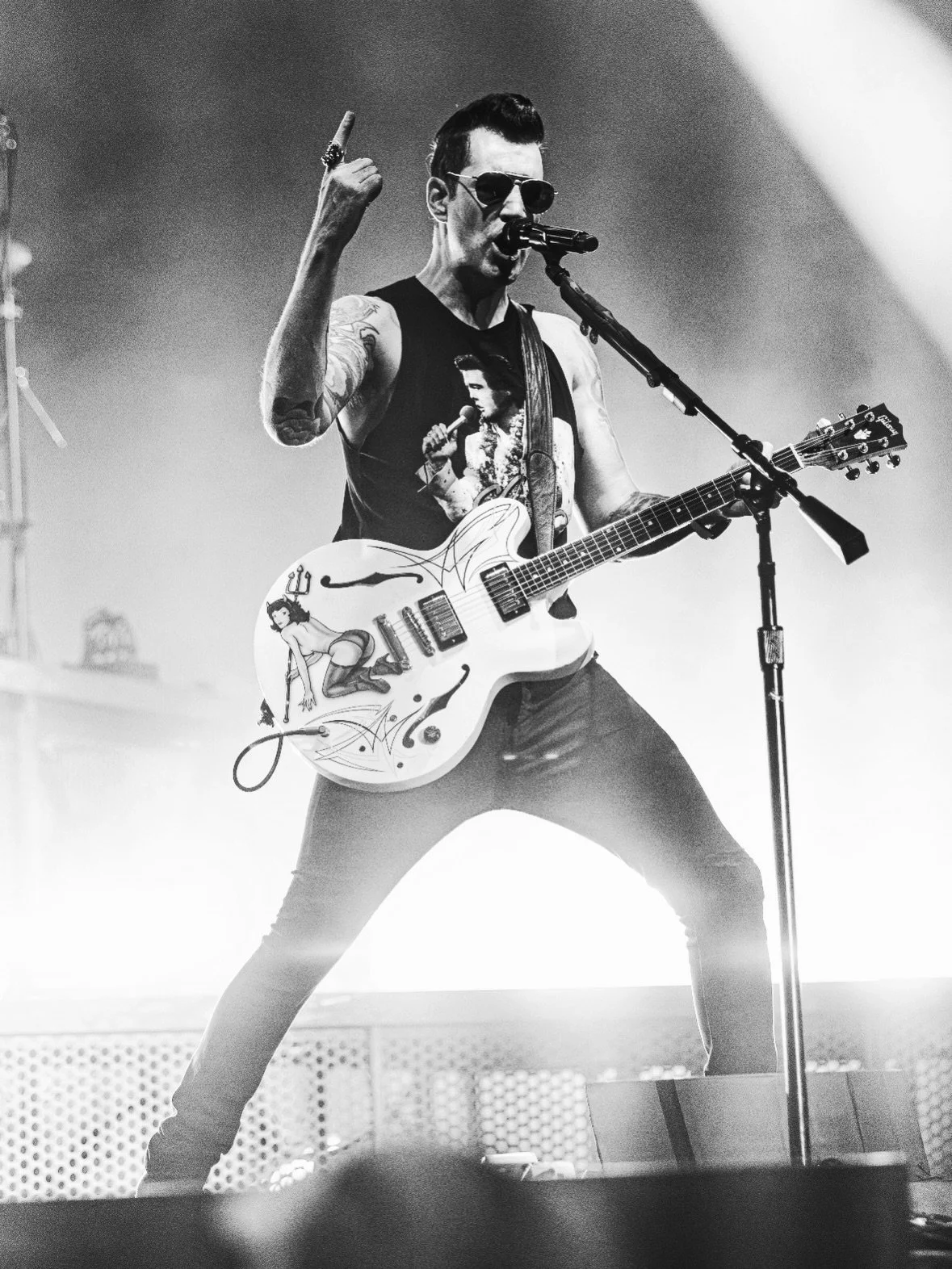 Tyler Connolly lead singer of @theorymusic killing it at @guitarsngasoline last year! 

#theoryofadeadman #blackandwhite #rockandrollphotography #eventphotography #guitarsandgasoline