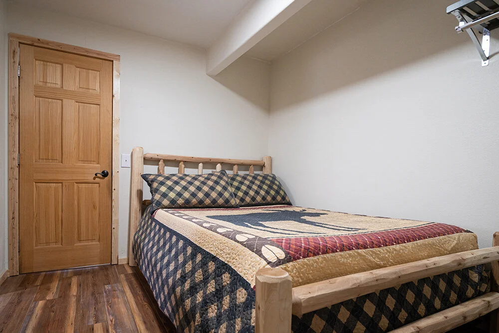 Downstairs Bedroom 1 Queen