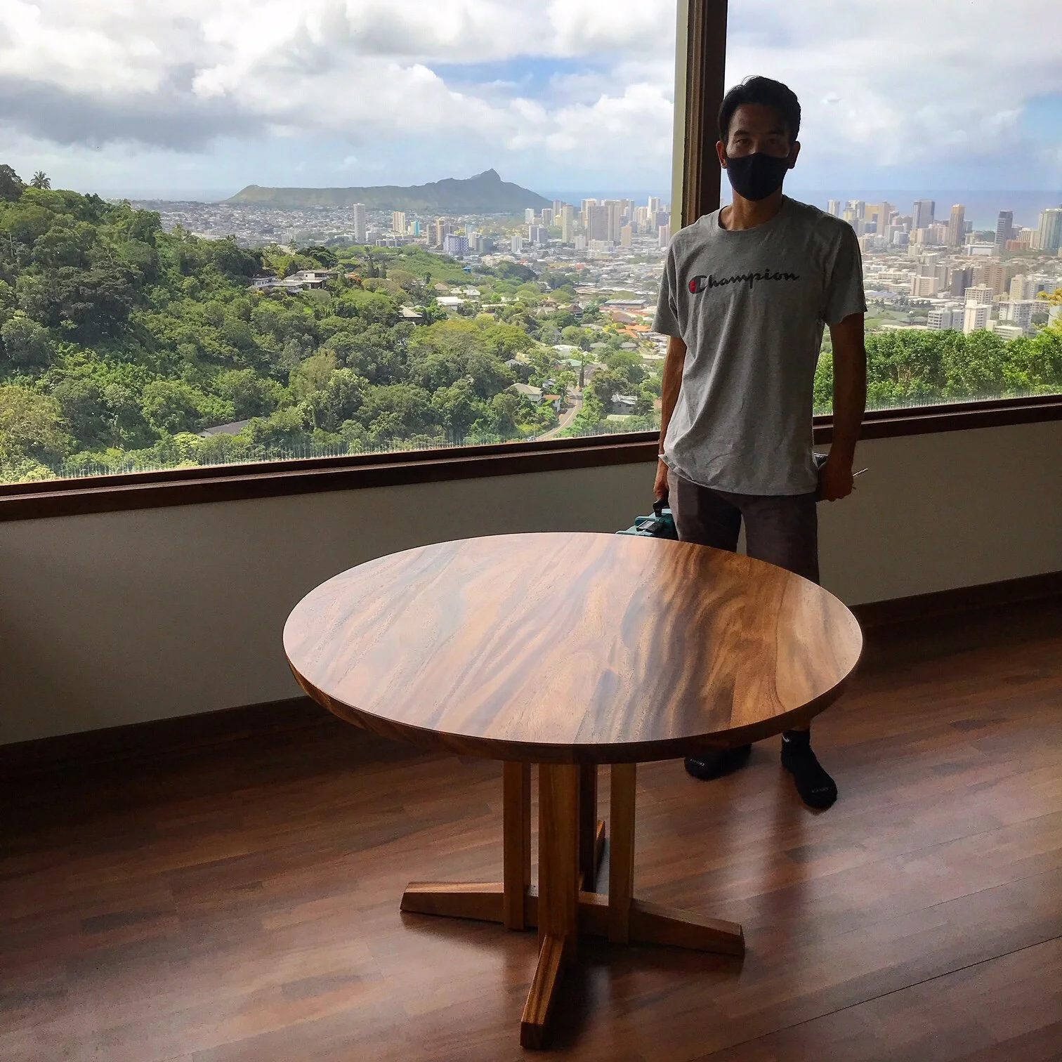 Round table with joinery work