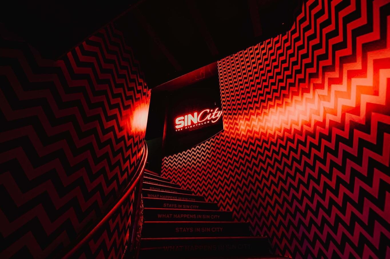 If you haven't yet, check out the new and improved Sin City 💃🕺 another quick turnaround for another epic venue, the team killed it on this one 💪🏼.