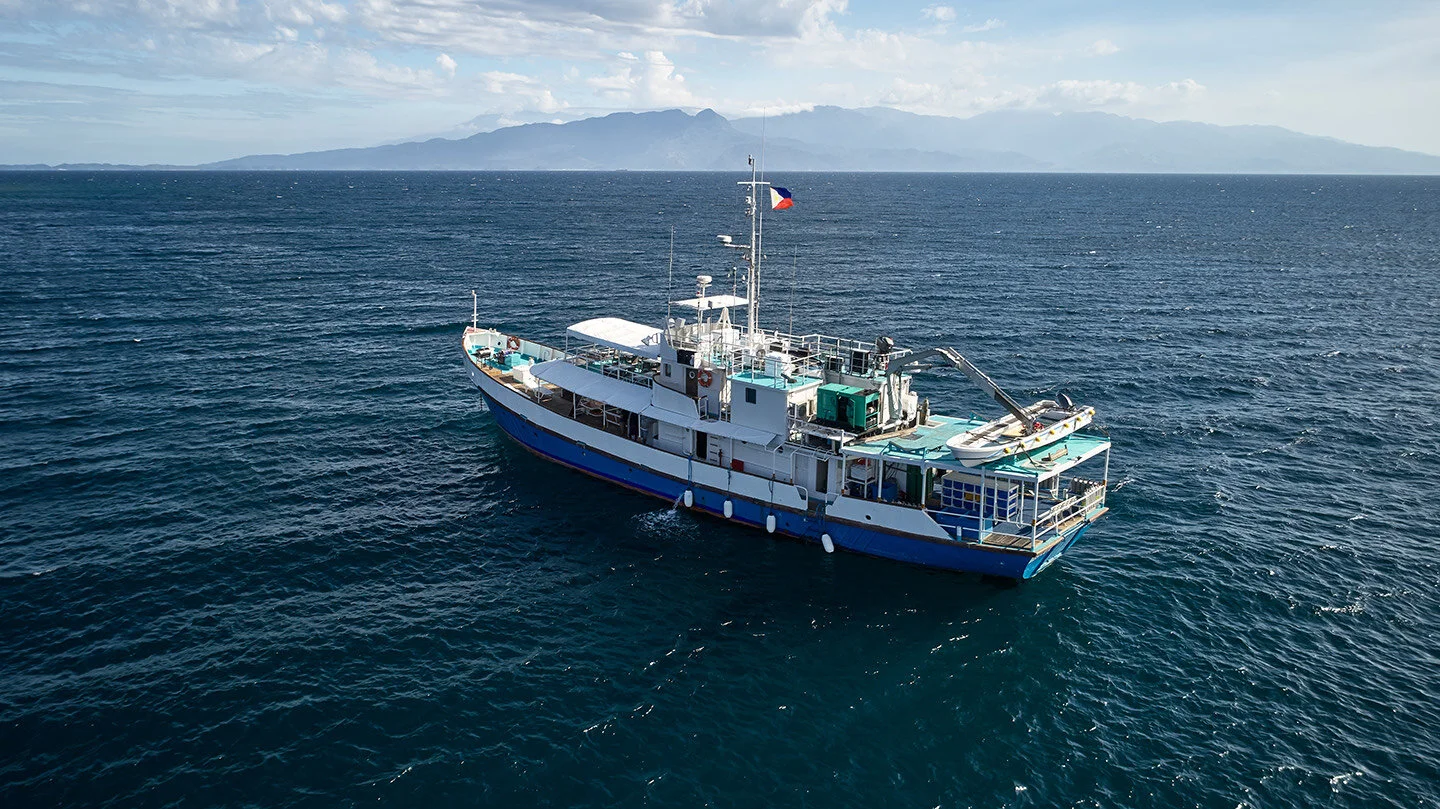 M/Y Resolute for Special Charters