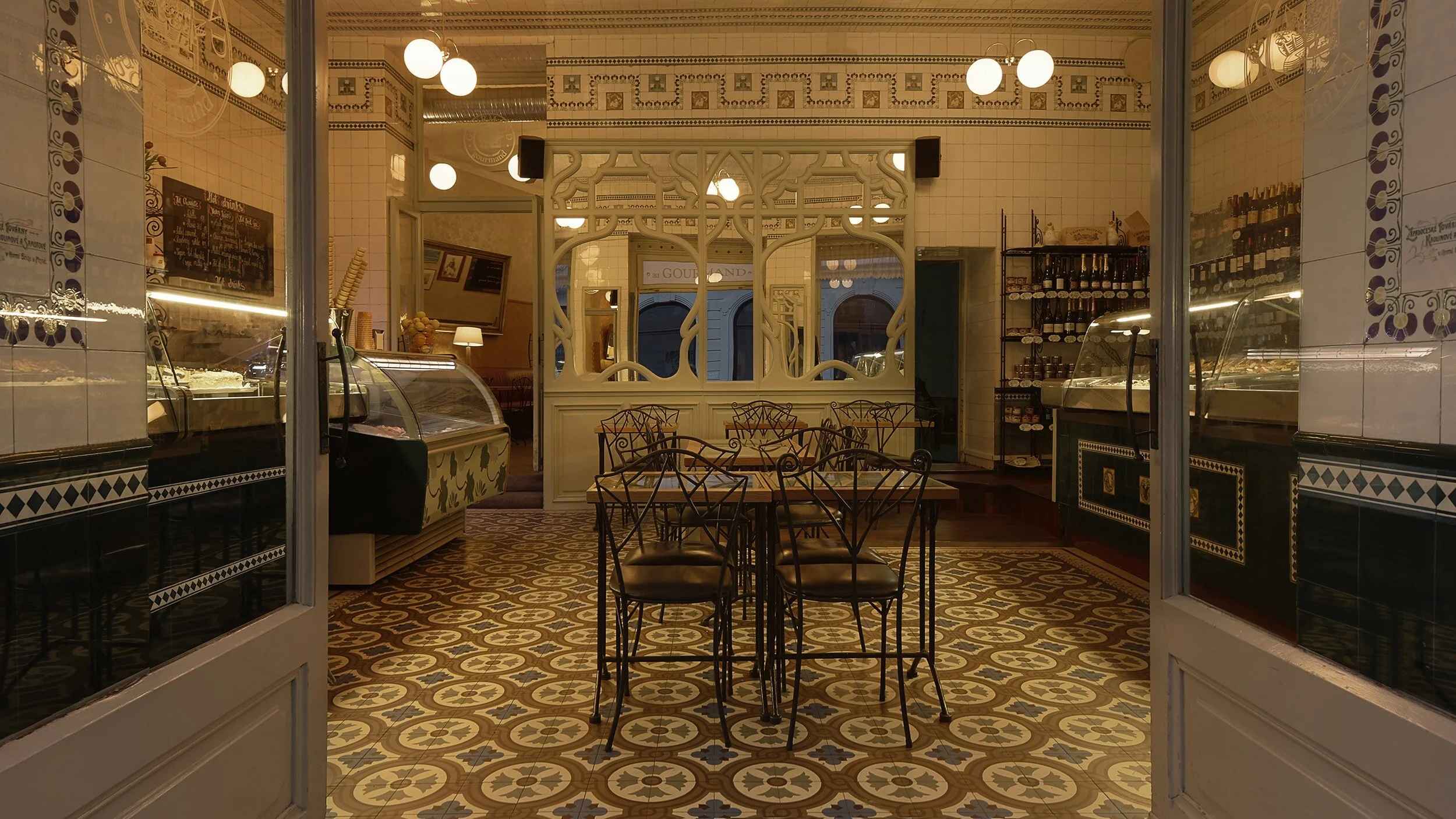 AuGourmand_002-min-1.jpg