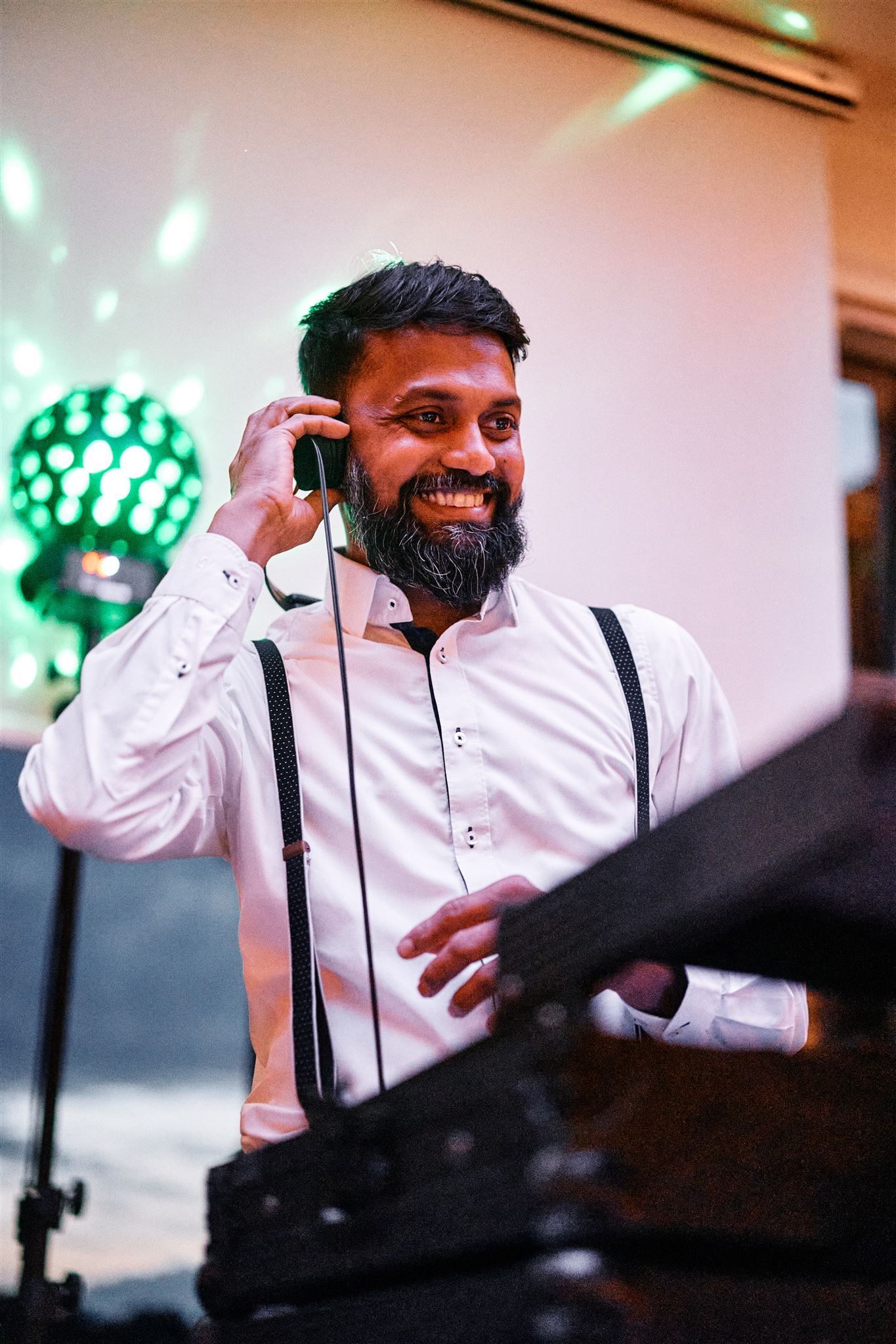 hochzeitsdj aruchi bei der arbeit in Goettingen