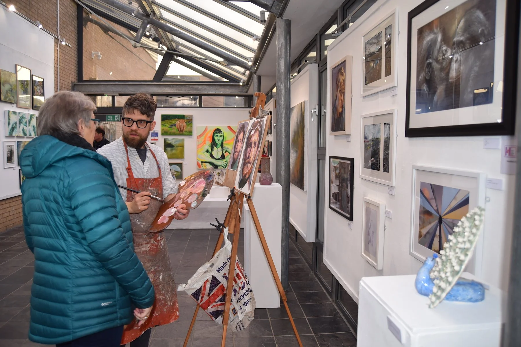 MeetTheArtist_MattWaruszynski+LesleyPassey talking.JPG