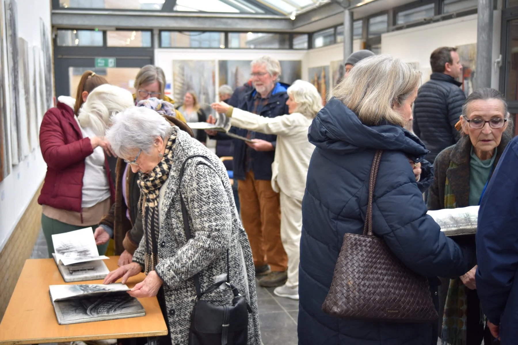 Exhibition+sketchbooks viewing.JPG