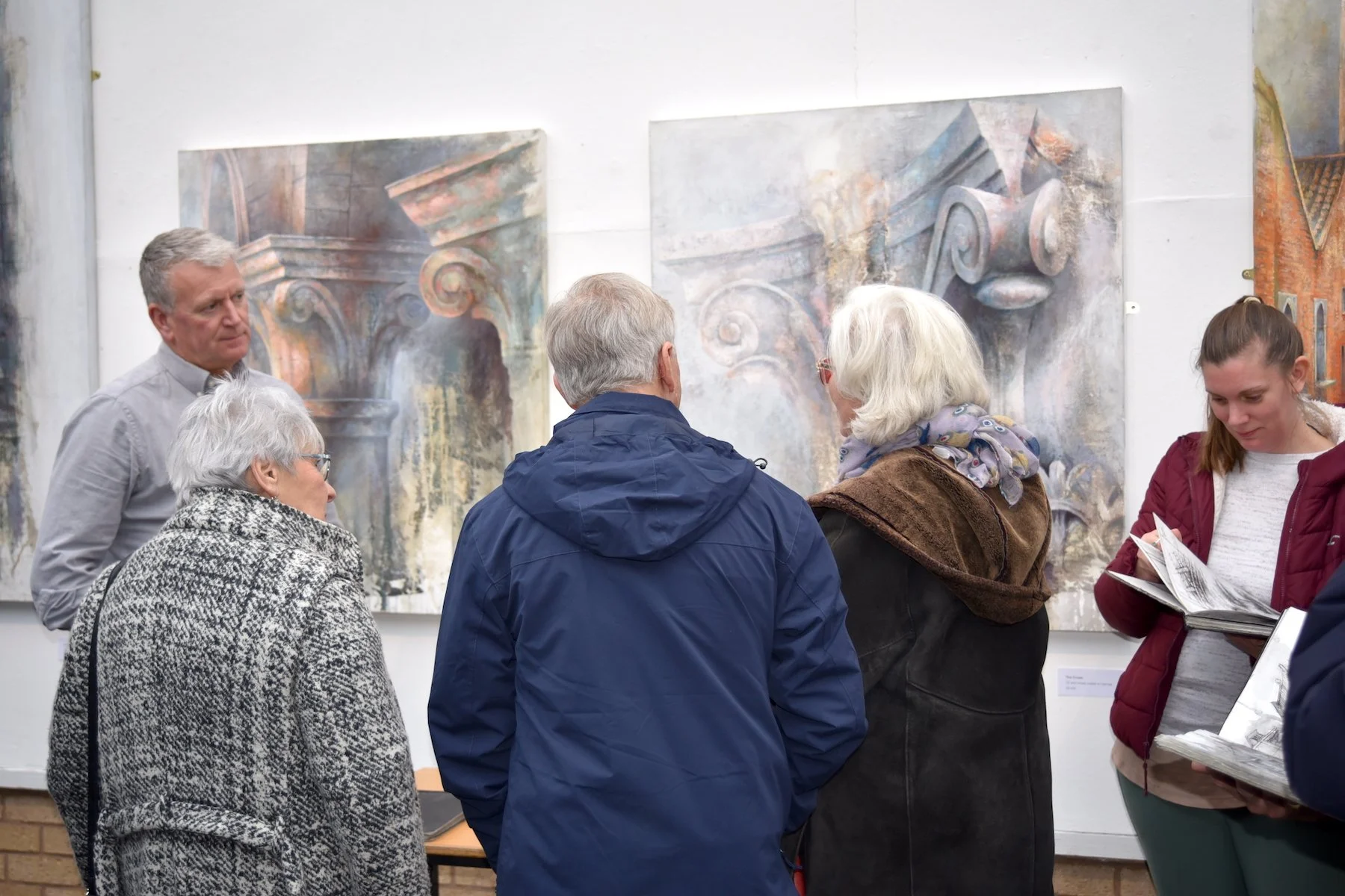 IanMurphy meeting people2.JPG