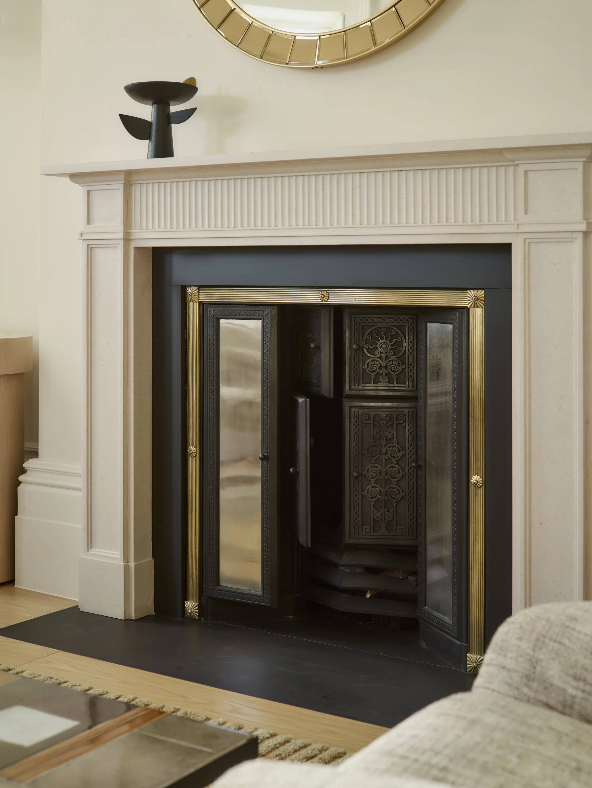 LOW_FIREPLACE_.jpg