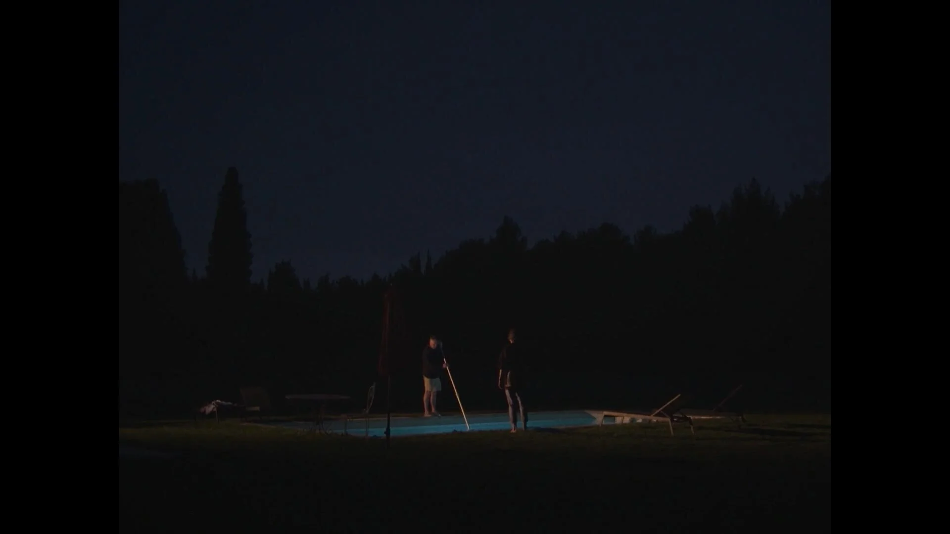 KAMIEL DOENS - REEL.mp4.00_00_24_20.Still002-20.jpg